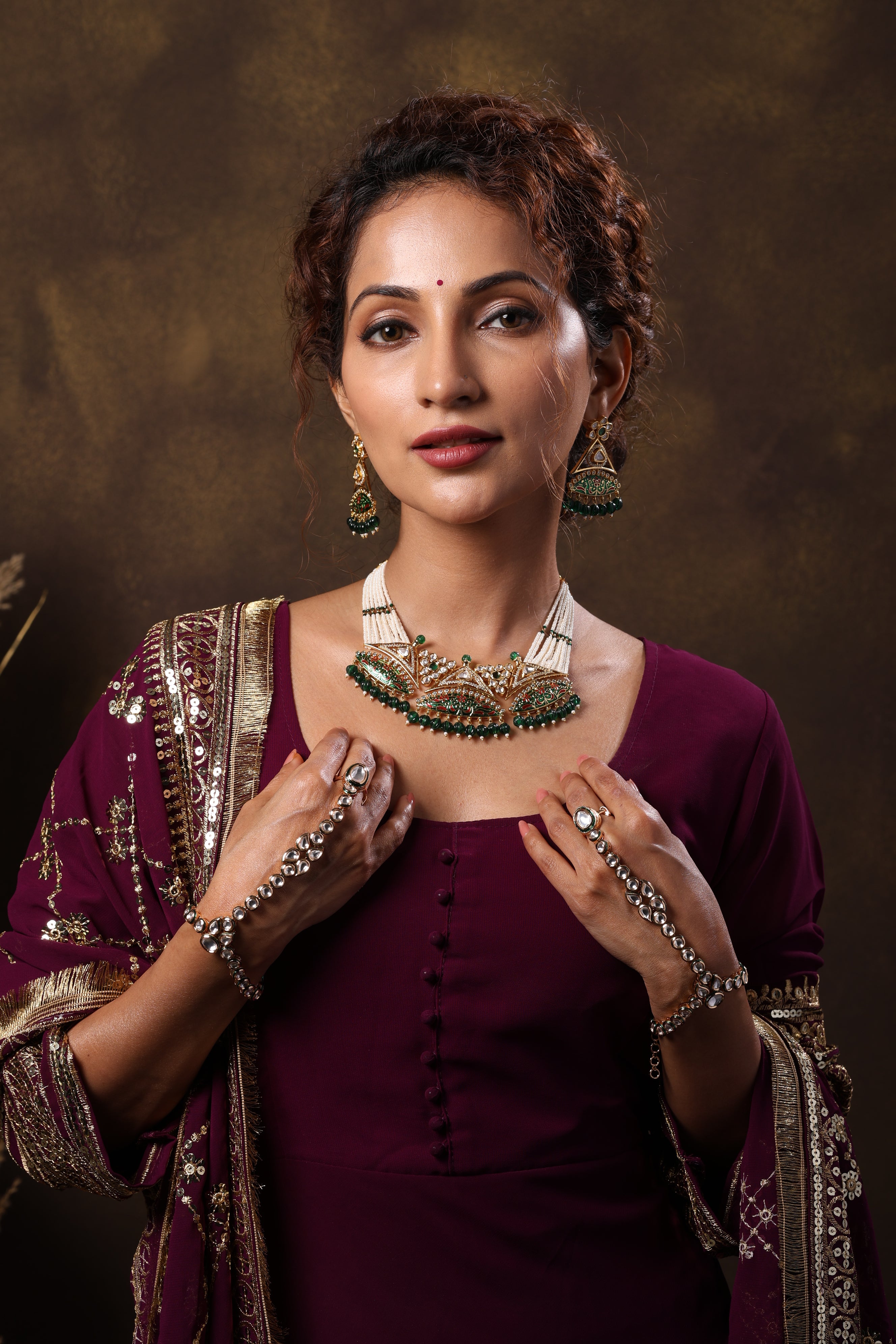 Mehendi Green Kundan Pearl Necklace Set