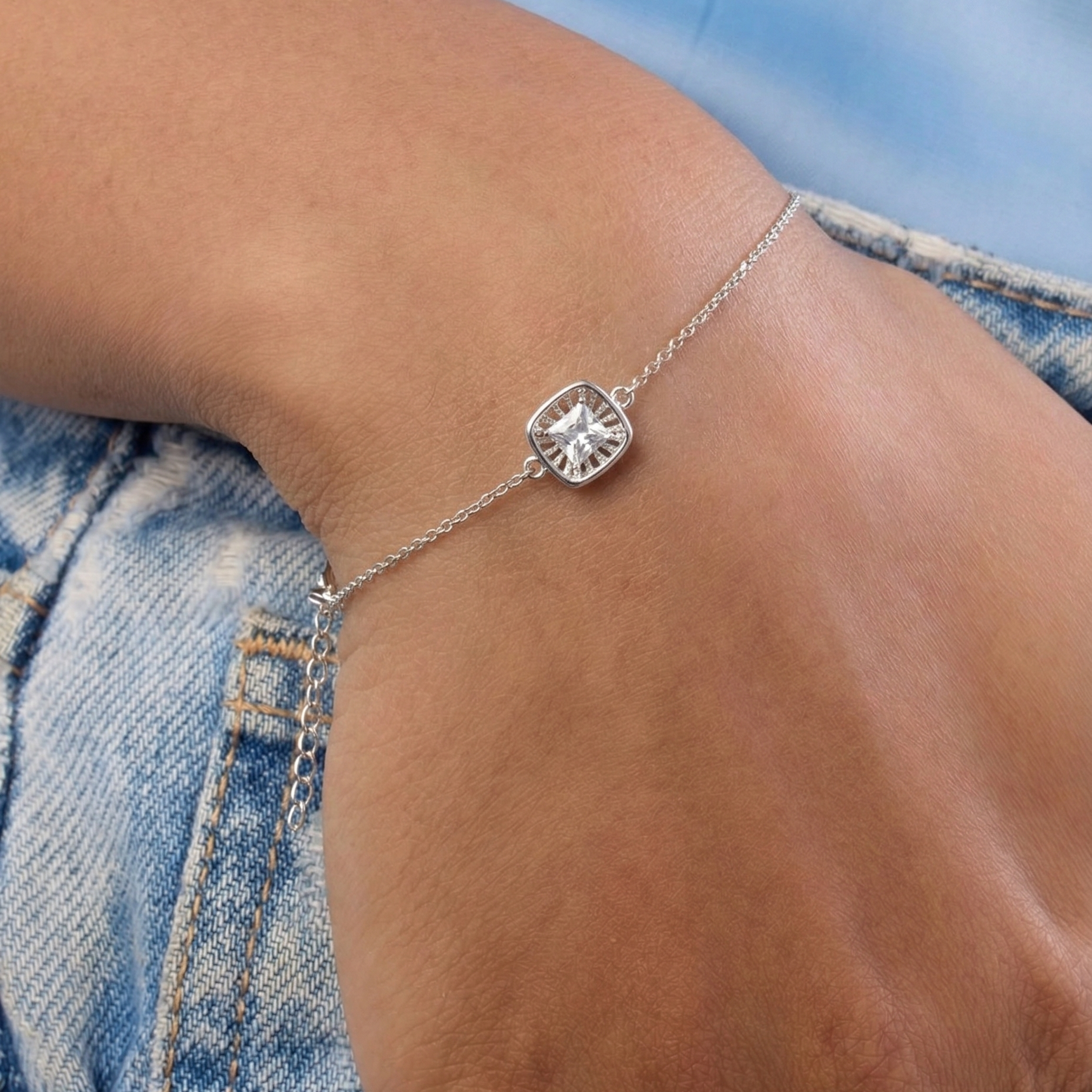 Charming Subtle White Bracelet