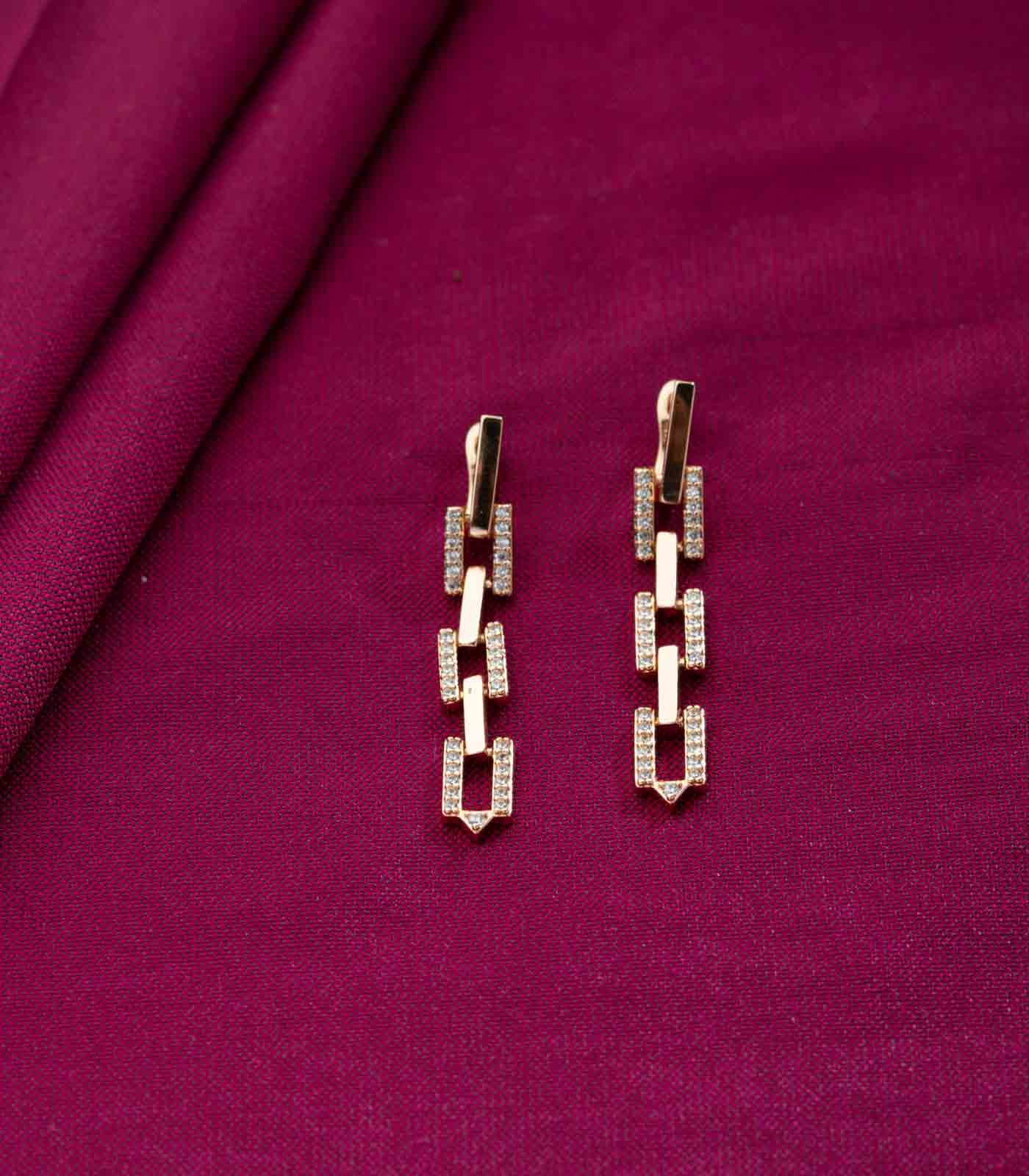 Dangling Chain Style Earrings