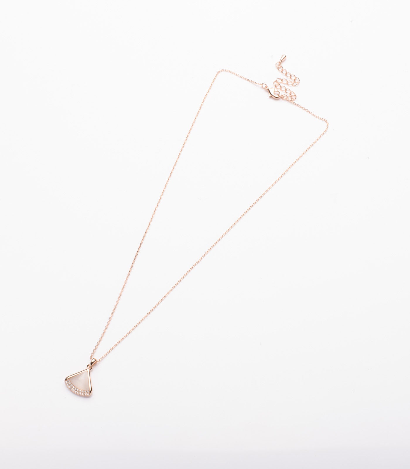 Ivory Glow Pendant - Saadhgi Collection