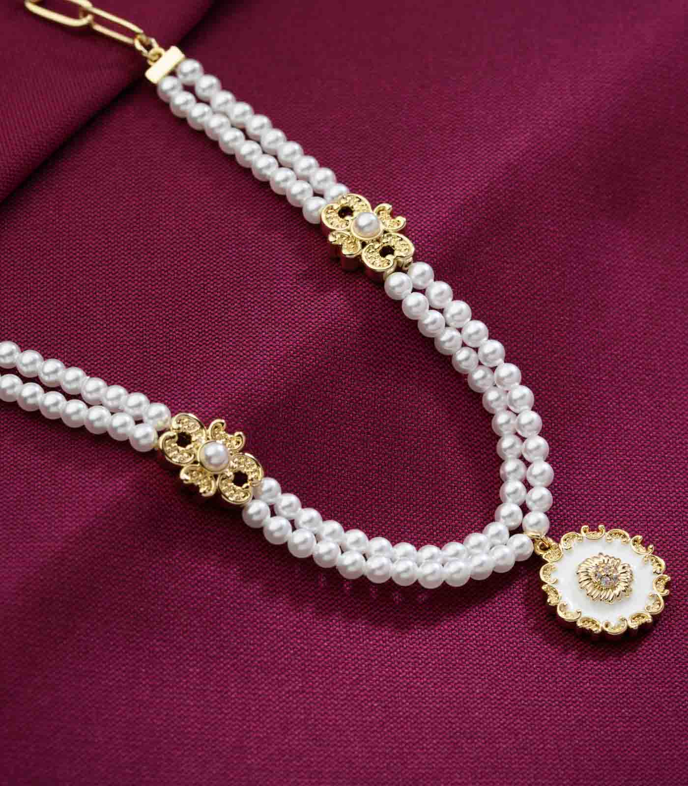 Timeless Floral Design Pearl Necklace