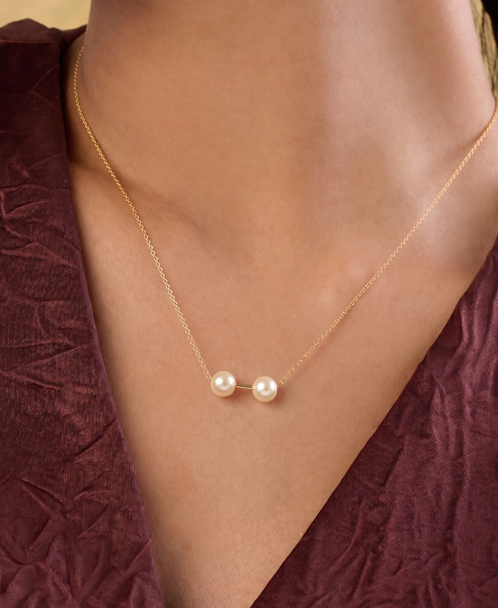 Tiny Dumbel Of Pearls Necklace
