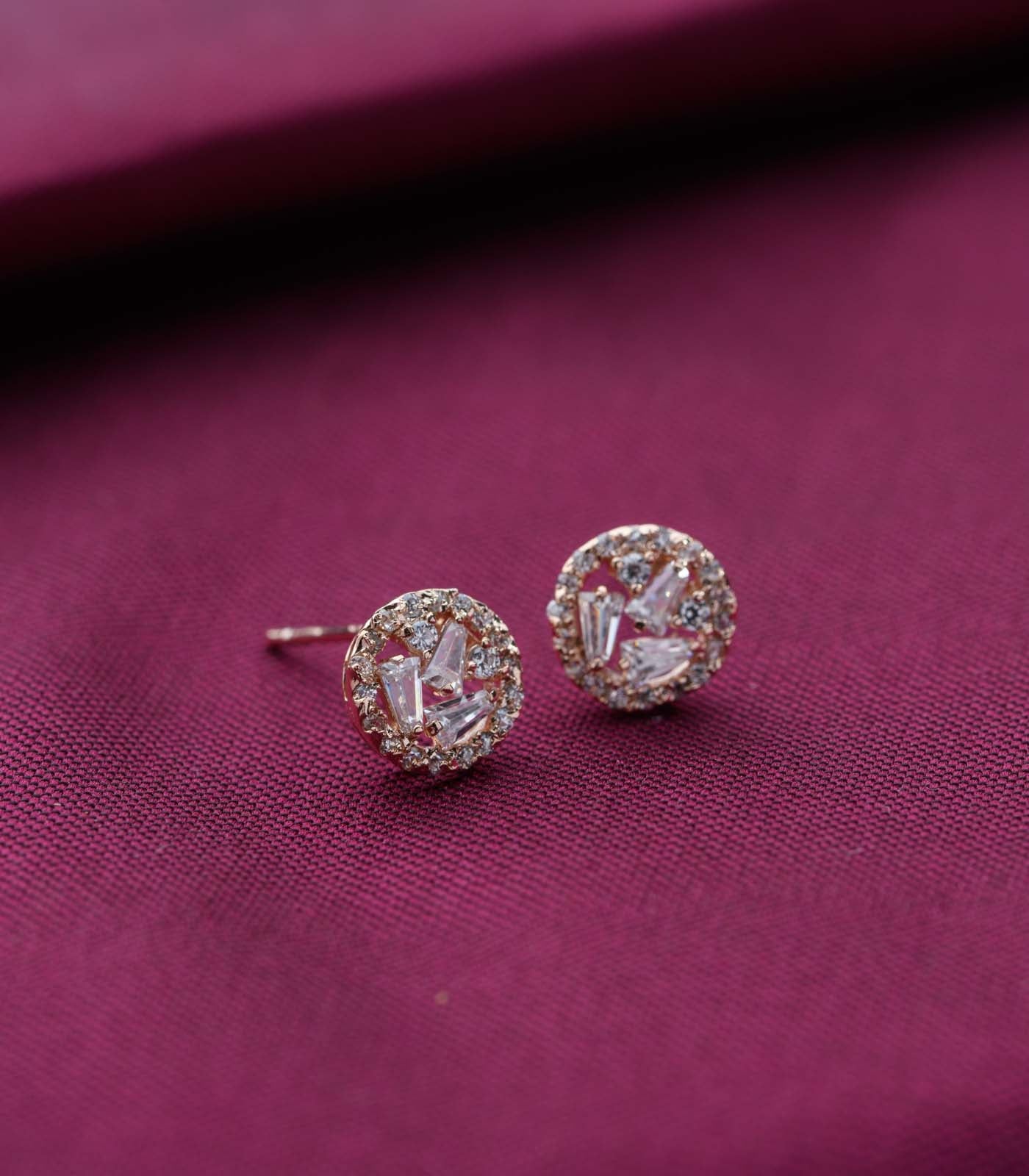 Round Twinkling Tops