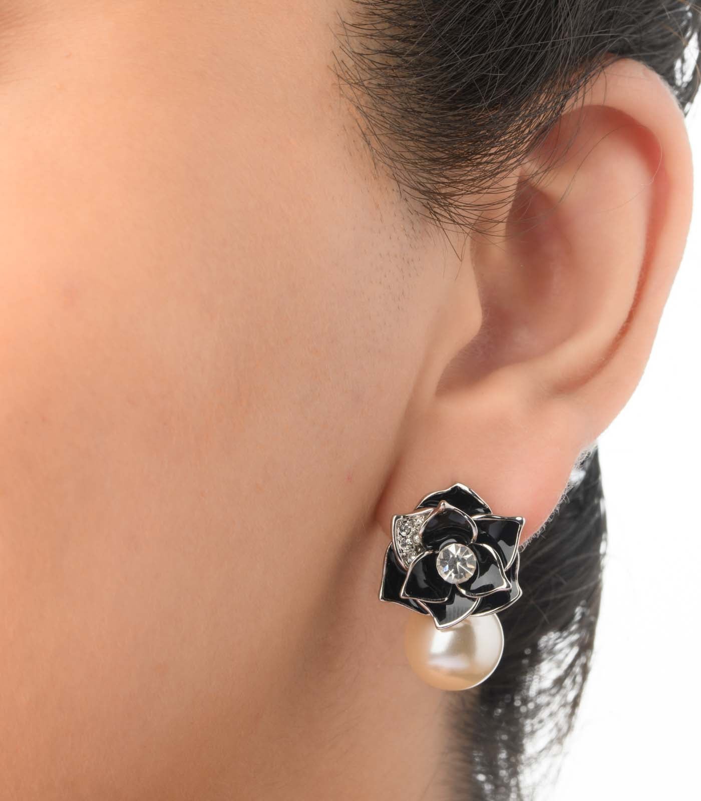 Black LadyPearl Tops