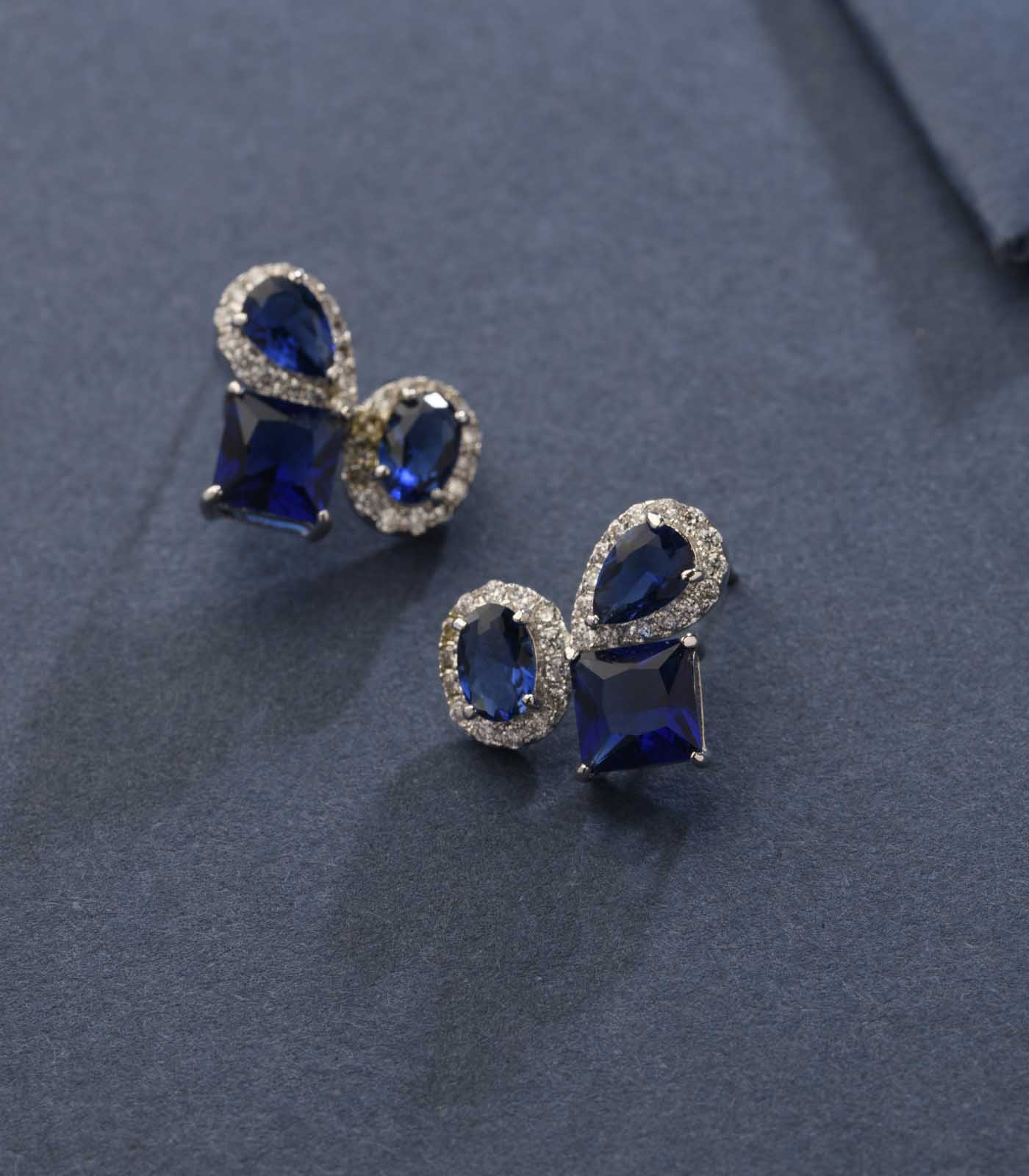 Prismatic Chains Of Blue Gems Tops