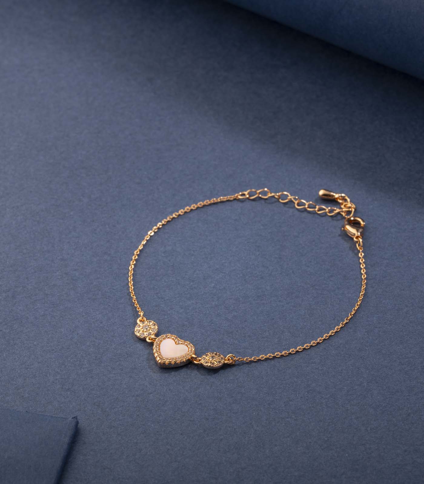 Chunky Heart Bracelet (Brass)