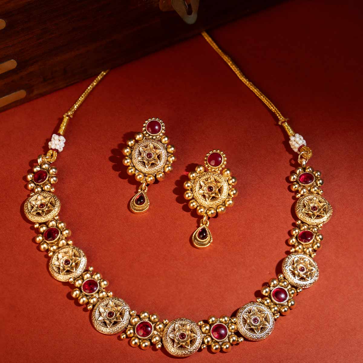 Ruby Radiance Necklace Set