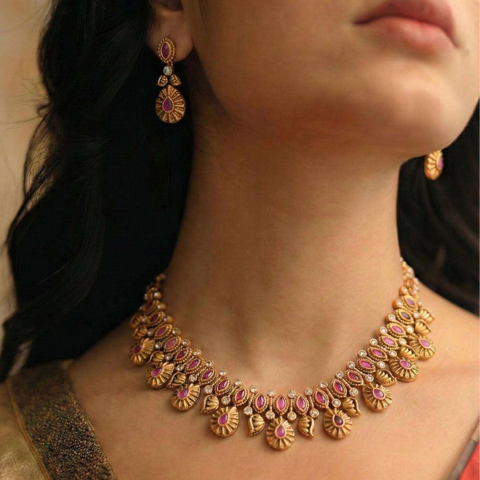 Golden Grace Temple Necklace Set