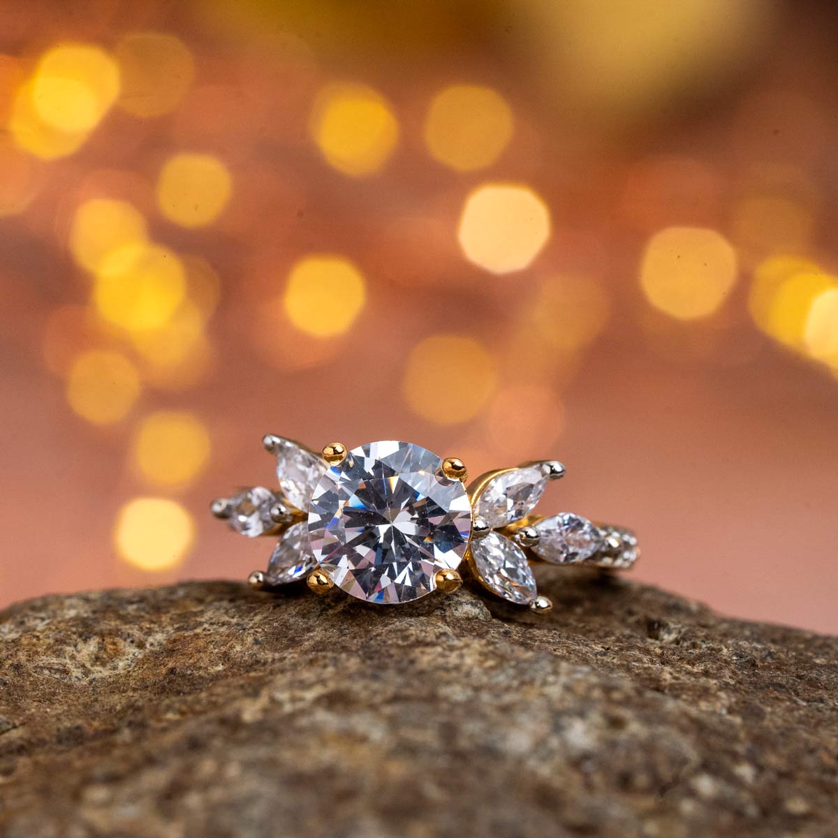 Yuvika Finger Ring