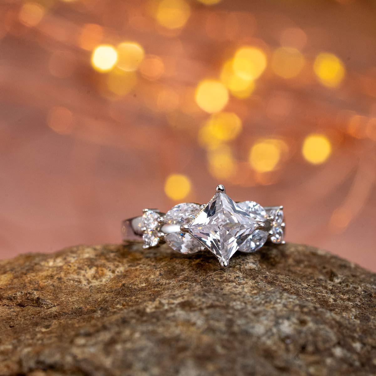 Aditi Finger Ring