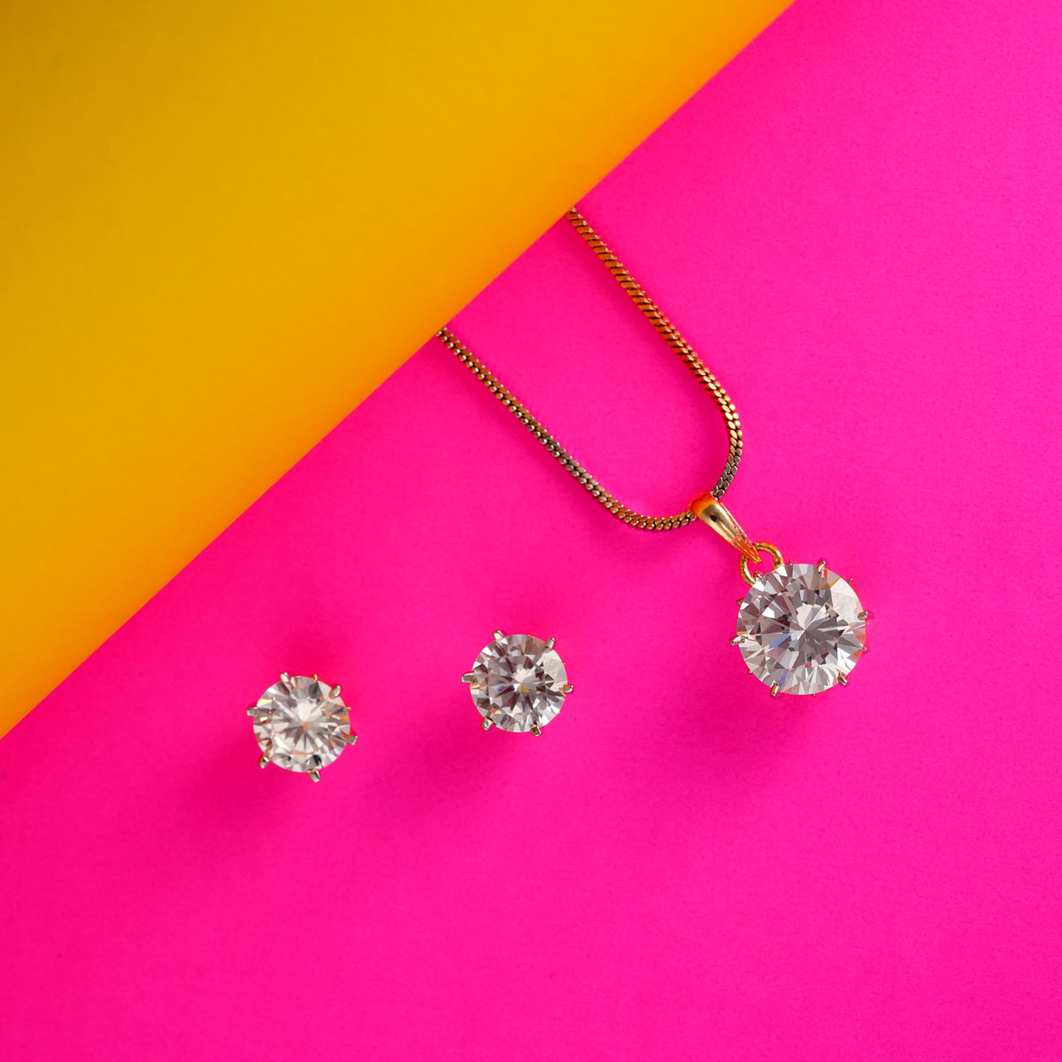 Simple Solitaire Pendant Set