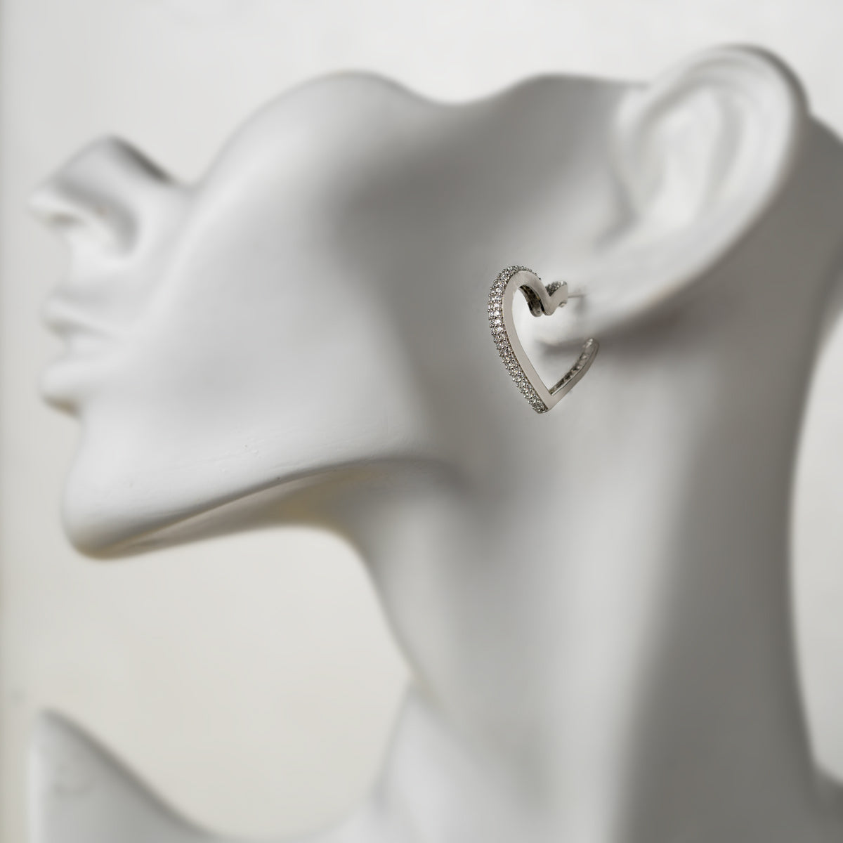 Elegant V-Curve CZ Hoops