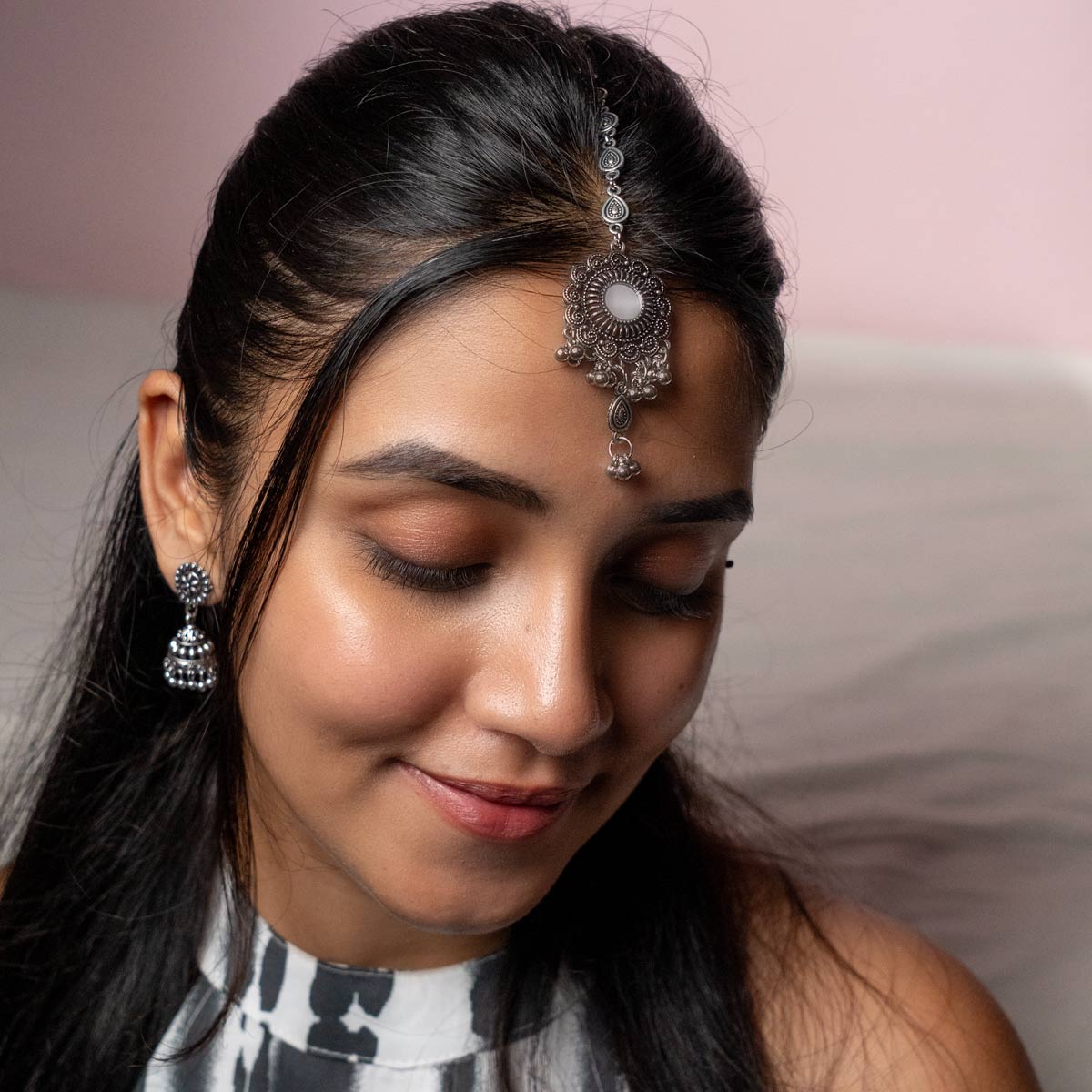 Navya Mang Tikka