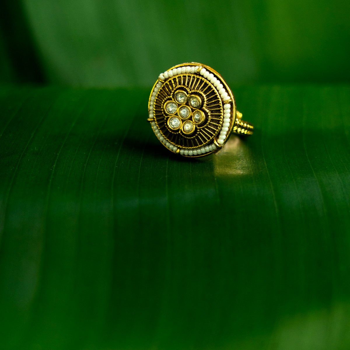 Kundan Pearl Floral Statement Ring