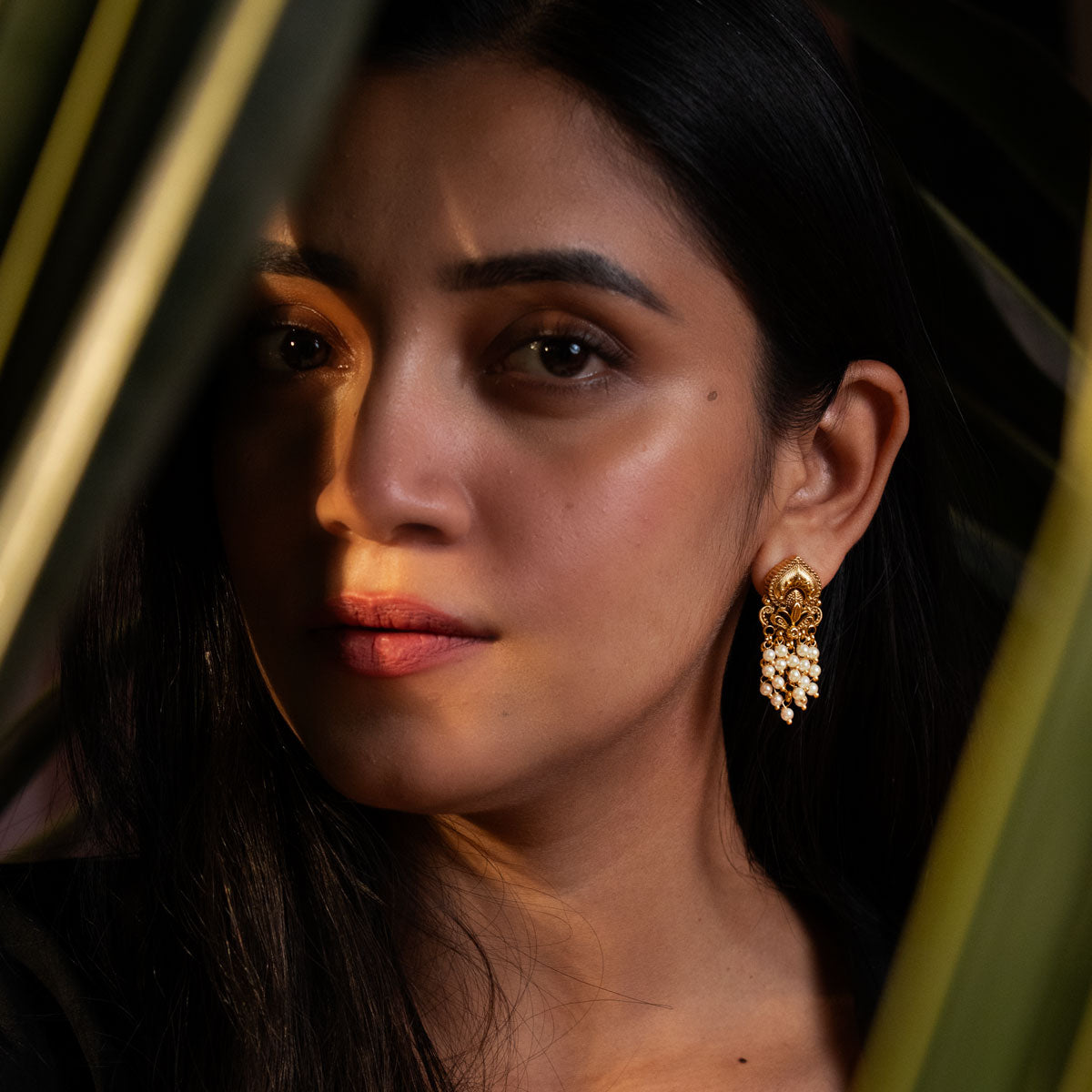 Saanjh Pearl Earrings