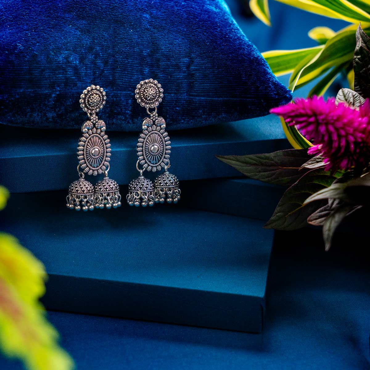 Mudra Oxidised Jhumka