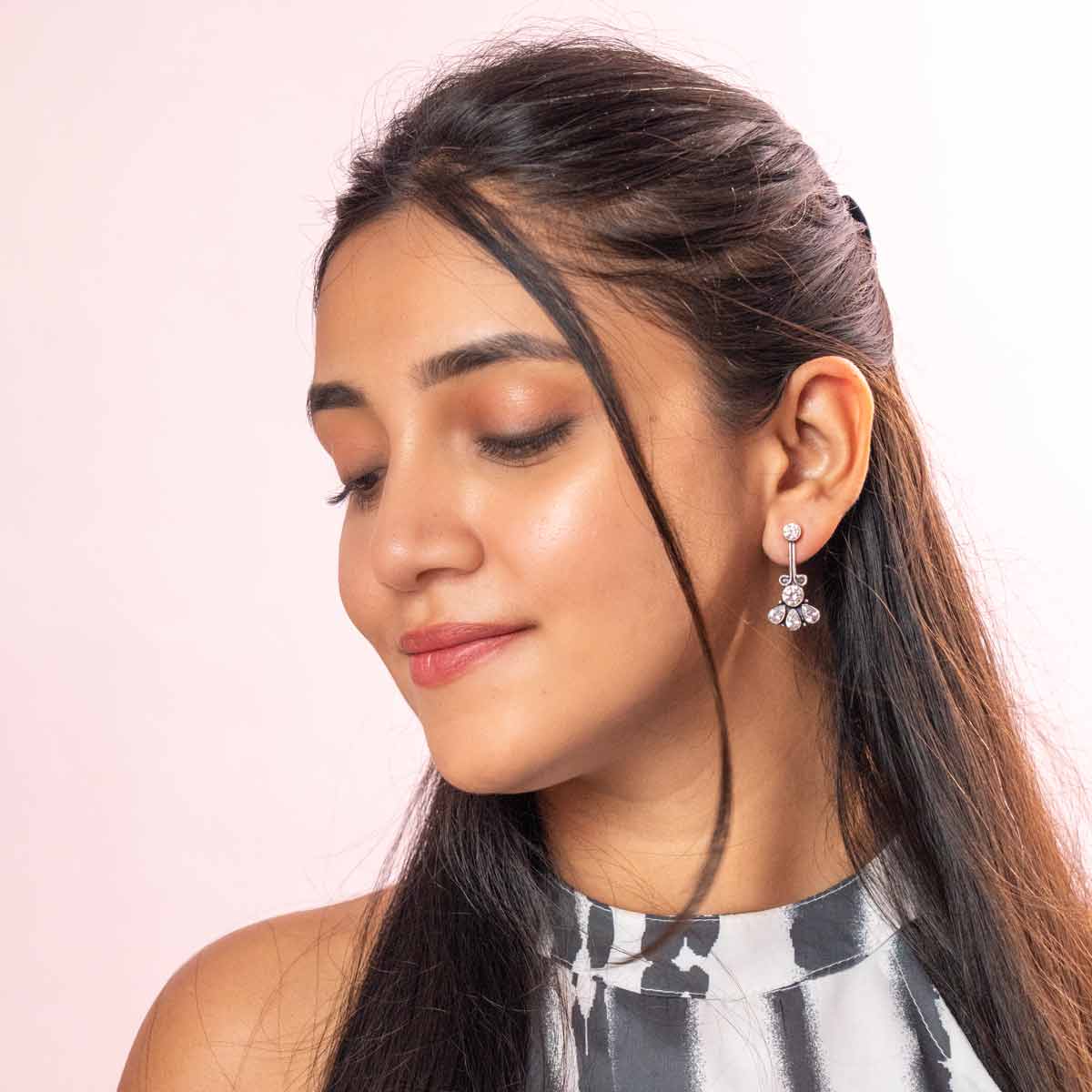 Divyakshi Earrings