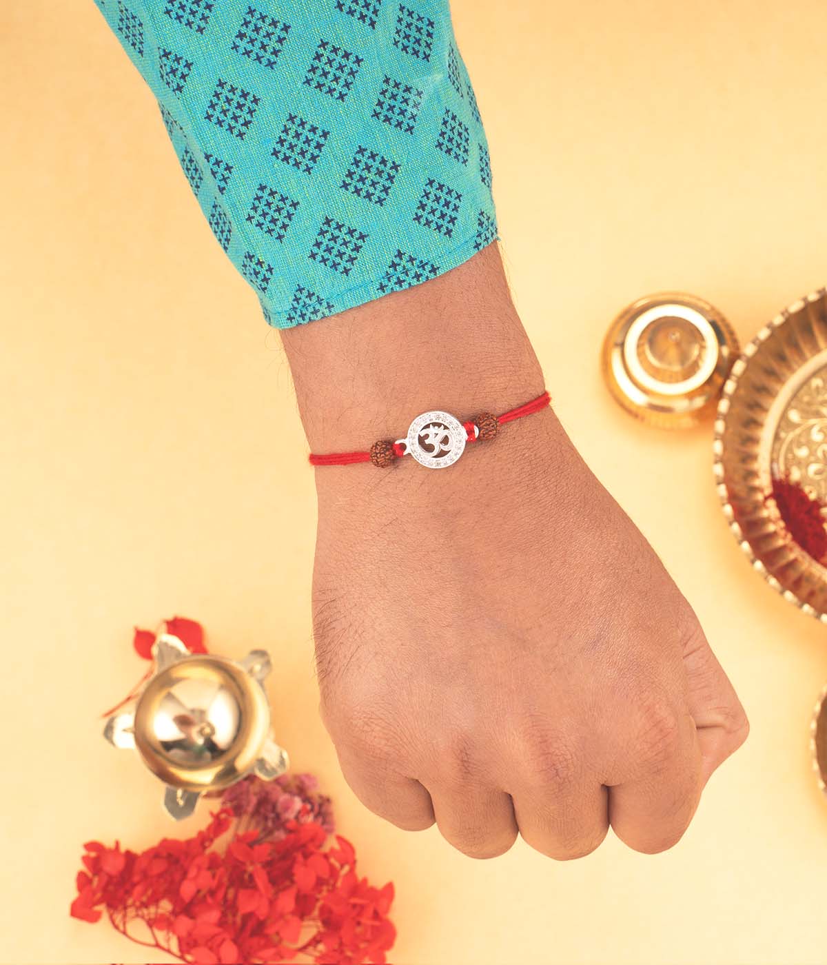 Om Sparkle Rakhi