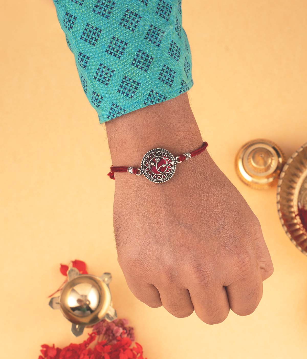 Gulnaar Rakhi