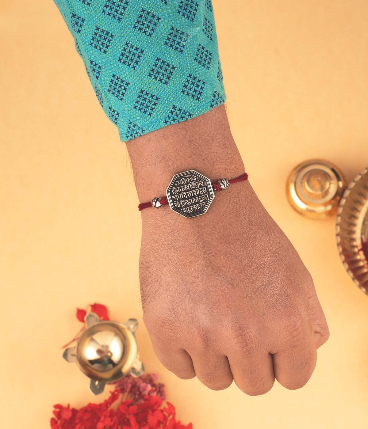 Rajmudra Rakhi