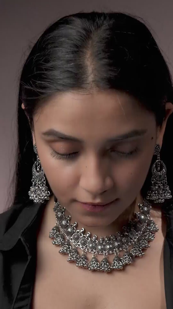 Load video: Chamak Oxidised Chocker Set