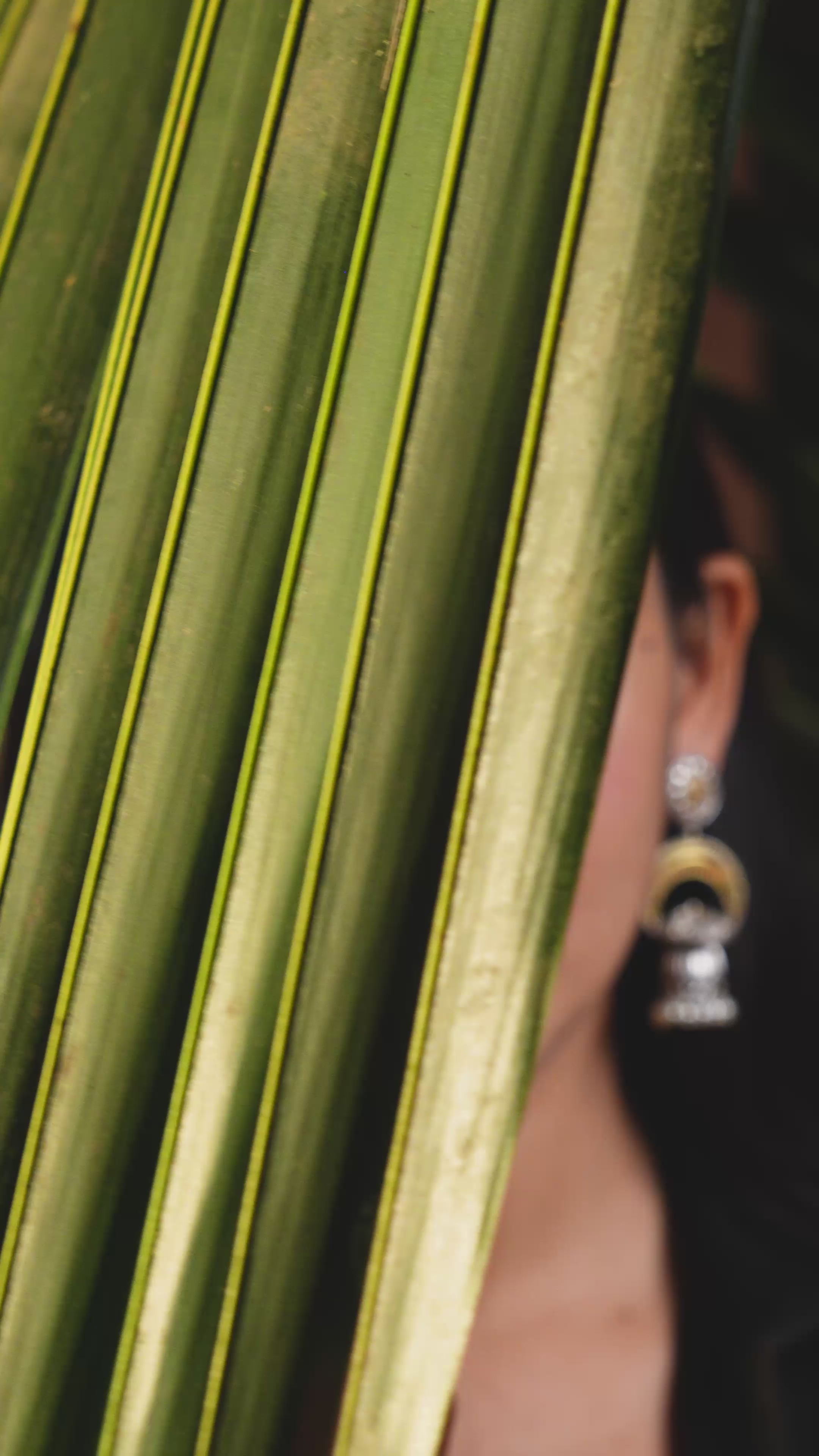 Load video: Chaandni Arch Jhumka Earrings