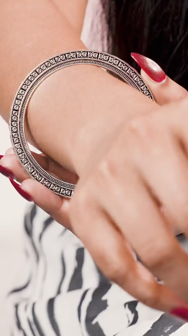 Load video: Oxidised Handmade Crafted Bangle - (Set of two Bangles)